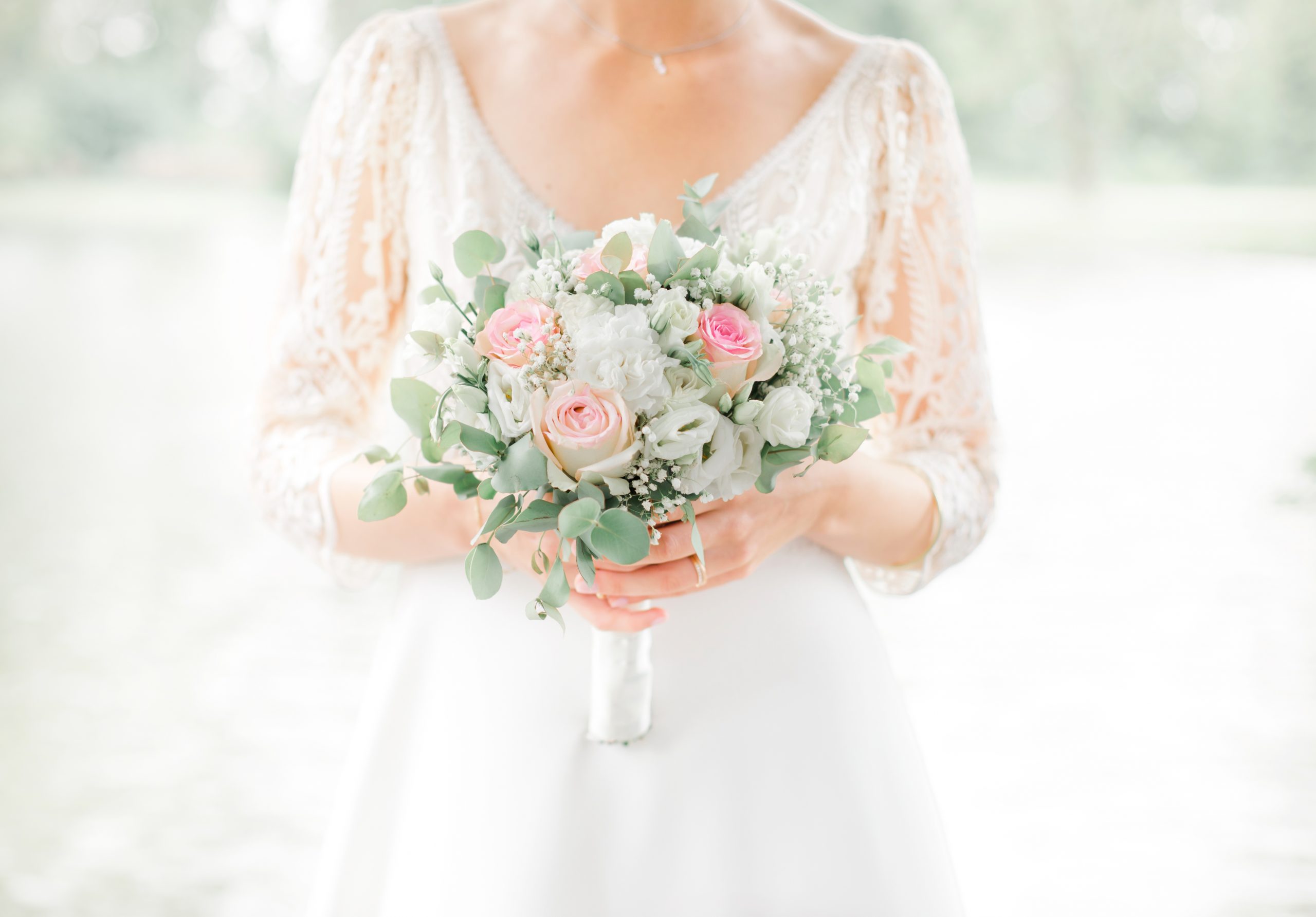 Bouquet de la mariée dans les tons pastels